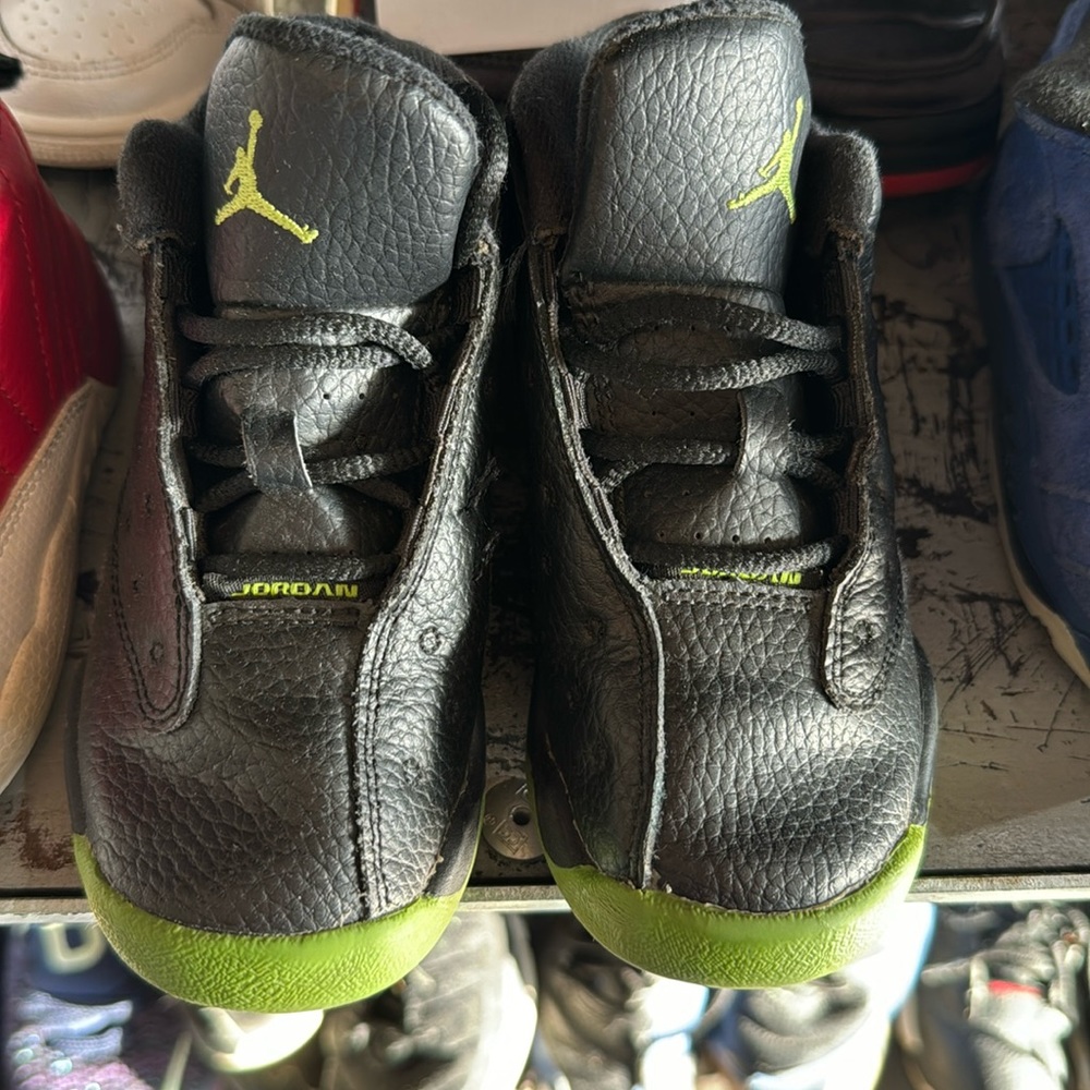 Jordan 12 Grinches